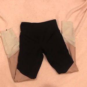 Neapolitan leggings